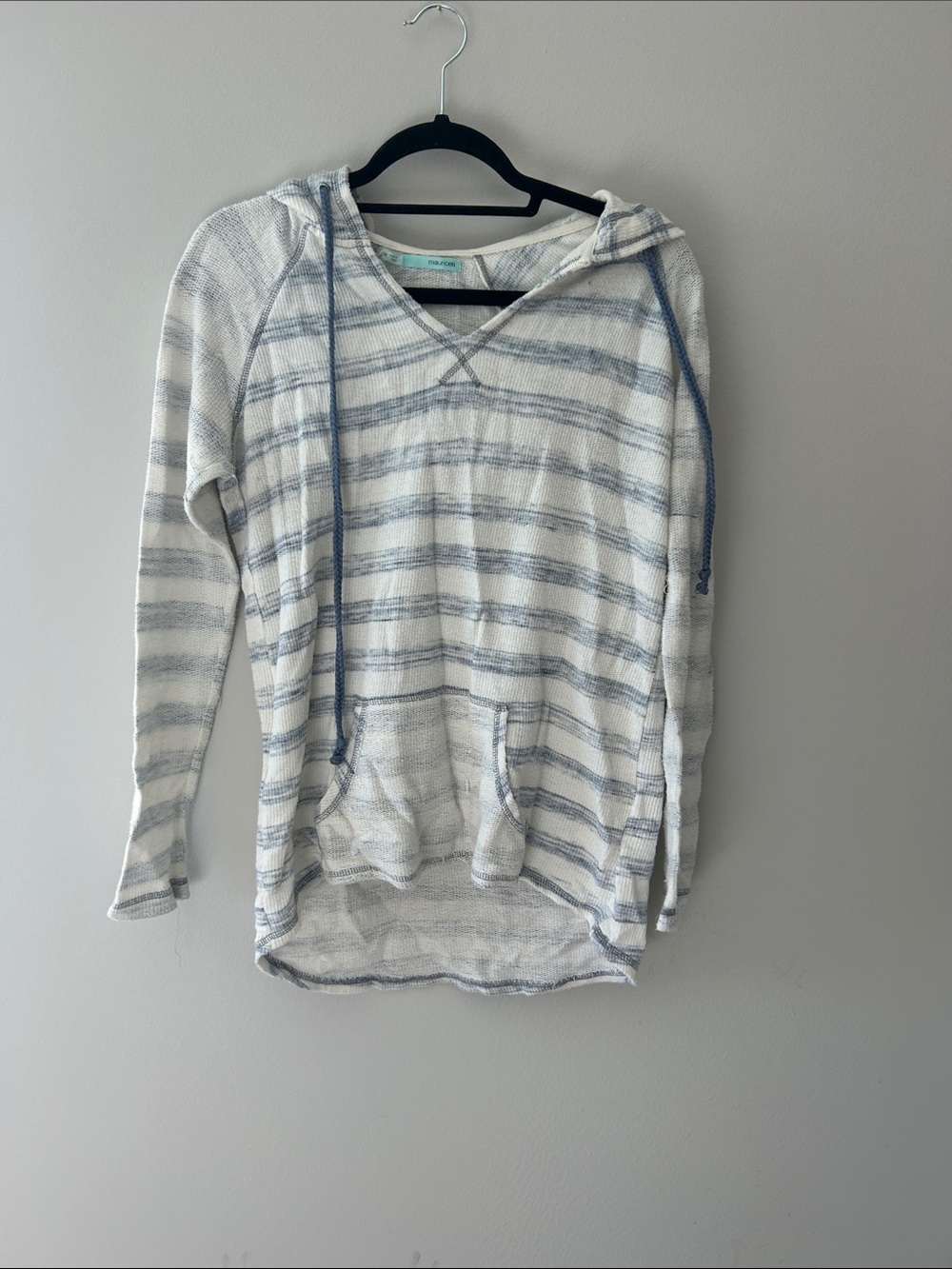 Maurices White Pullover with Light Blue Stripes
